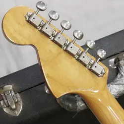 FENDER JAZZMASTER '66