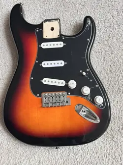 2000 60'S BURST FENDER STARCASTER STRATOCASTER FULL THICKNESS BODY MODERN WIRING
