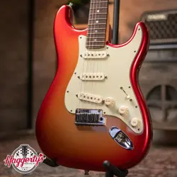 METALLIC WITH HARDSHELL