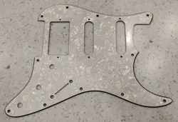 MIGHTY MITE GUITAR PICKGUARD IN WHITE PEARL H-S-S  FITS A FENDER STRATOCASTER