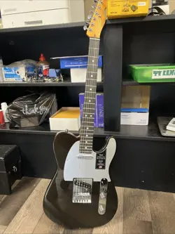 FENDER TELECASTER AMERICAN ULTRA II -TEXAS TEA