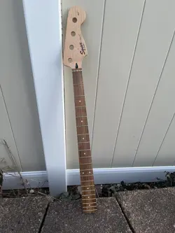 FENDER SQUIER J BASS NECK TRUSS ROD NEEDS REPAIR