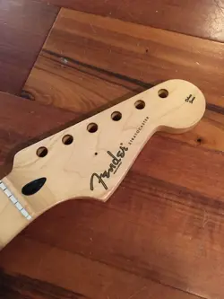 2014 FENDER STRATOCASTER DELUXE PLAYER STRAT NECK MAPLE 12