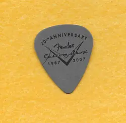 FENDER CUSTOM SHOP 20TH ANNIVERSARY MEDIUM GUITAR PICK