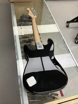 FENDER STRATOCASTER STRING