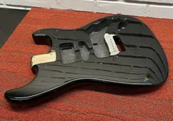 DAMAGE LUTHIER
