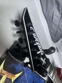 FENDER POINT TREMOLO