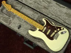 FENDER AMERICAN PROFESSIONAL II STRATOCASTER OLYMPIC WHITE [MADE IN 2022] [