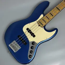 FENDER AMERICAN ULTRA JAZZ BASS GUITAR