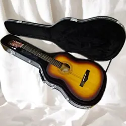 USED FENDER MA-1/SB MINI ACOUSTIC GUITAR WITH HARD CASE - GREAT CONDITION