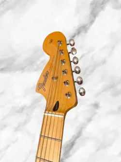 STRATOCASTER CUSTOM ELECTRIC