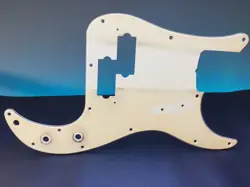 AGED MINT GREEN 3-PLY PICKGUARD FITS 62 RI PRECISION BASS