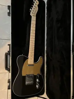 FENDER AMERICAN DELUXE TELECASTER GUITAR