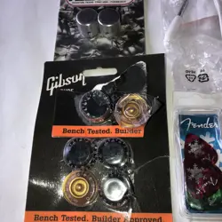 GIBSON FENDER LES