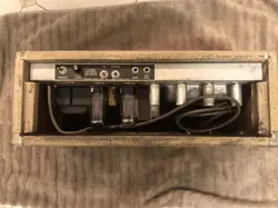 AMP AMPLIFIER VINTAGE