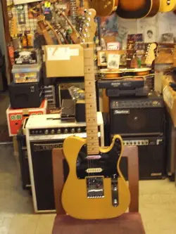 FENDER PLAYER PLUS NASHVILLE TELE USED ELECTRIC GUITAR