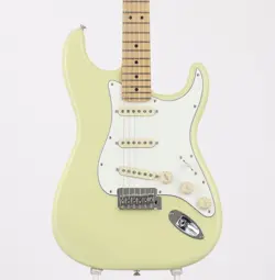 FENDER PLAYER 2STRATOCASTER MAPLE FINGERBOARD HIALEAH YELLOW