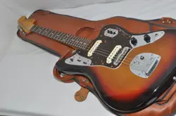 Y9323014 ELECTRIC GUITAR