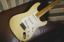 STRATOCASTER NO.YG693