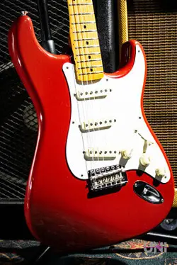 57 STRATOCASTER 2001