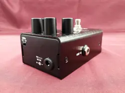 COMPRESSOR EFFECTS PEDAL