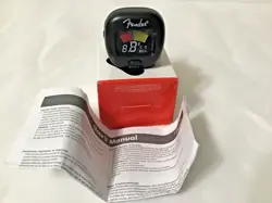 FENDER FCT-2 BLACK CLIP ON GUITAR TUNER