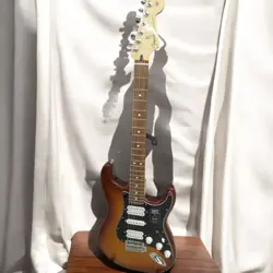 FENDER PLAYER STRATOCASTER HSH ELECTRIC GUITAR - MEXICO