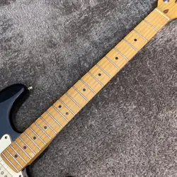 FENDER AMERICAN STANDARD STRATOCASTER USED ELECTRIC GUITAR