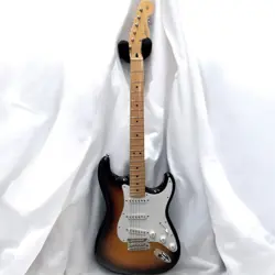 FENDER HYBRID II STRATOCASTER ELECTRIC GUITAR 3TS, SOFT CASE INCLUDED, USED