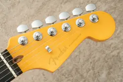 STRATOCASTER EBONY FINGERBOARD