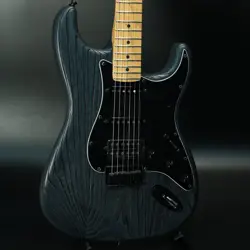 FENDER FSR AMERICAN PROFESSIONAL II STRATOCASTER ROASTED MAPLE SANDBLASTED SMOKE