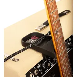 FENDER AMPERSTAND