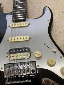 ITEM FENDER AMERICAN