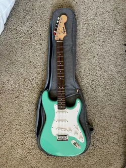 SOLIDBODY 6-STRING ELECTRIC