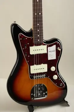 FENDER MADE IN JAPAN HERITAGE 60S JAZZMASTER 3-COLOR SUNBURST ELECTRIC GUITAR