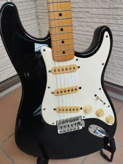 MEXICO STRATOCASTER FENDER
