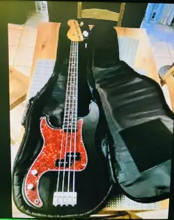 1989 FENDER PRECISION BASS LEFT HANDED