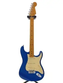 ULTRA STRAT AMERICAN