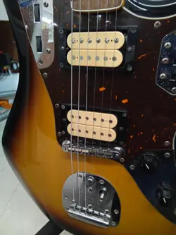 COBAIN MODEL SUNBURST