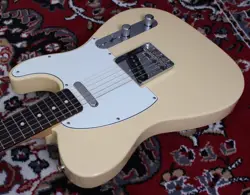 FENDER JAPAN TRADITIONAL 60S TELECASTER VINTAGE WHITE