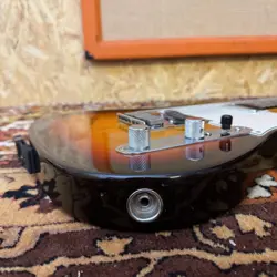 SUNBURST ROSEWOOD GUITAR