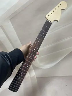 22 FRET MAPLE ELECTRIC GUITAR NECK ROSEWOOD FINGERBOARD FENDER REPLACEMENT 8MM