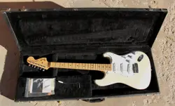 NEW OLD STOCK 2015 MIJ 68 REISSUE FENDER STRATOCASTER MADE IN JAPAN