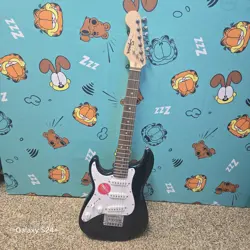 MINI STRATOCASTER LEFT