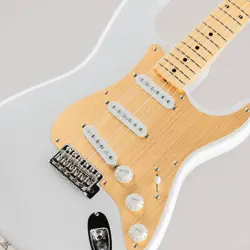FENDER ELECTRIC GUITAR MADE IN JAPAN HERITAGE 50S STRATOCASTER WHITE BLONDE