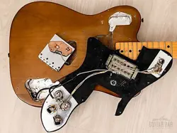 GUITAR W/ WIDE