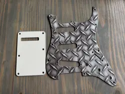 STRAT METAL PICKGUARD