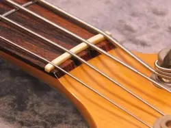 FENDER CUSTOM SHOP 1963 PRECISION BASS RELIC