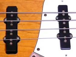FENDER JAZZ BASS '81 SIENA SUNBURST