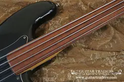 FENDER 1976 PRECISION BASS FRETLESS